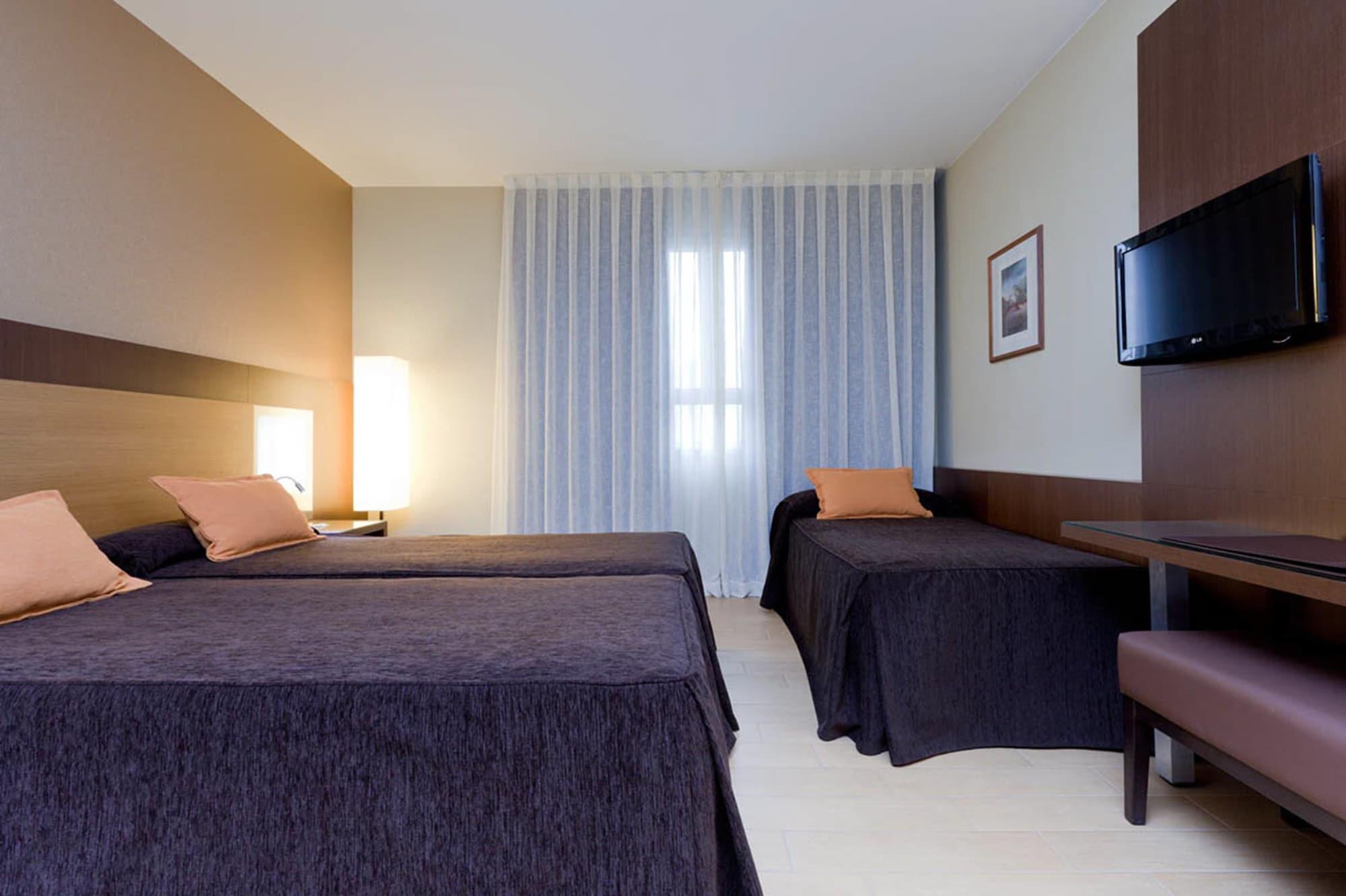 Hotel Ciudad De Alcañiz Extérieur photo