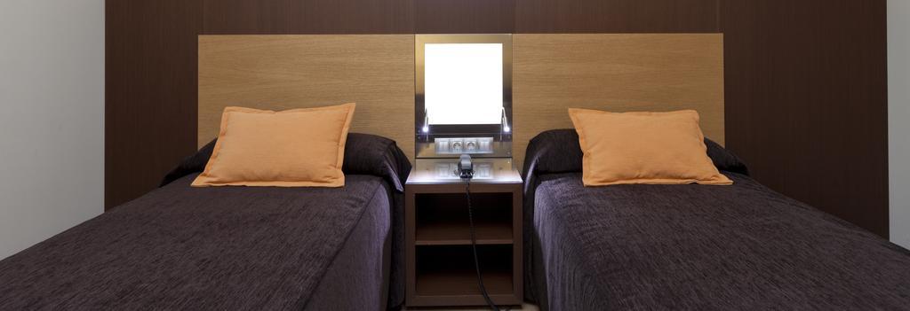 Hotel Ciudad De Alcañiz Extérieur photo