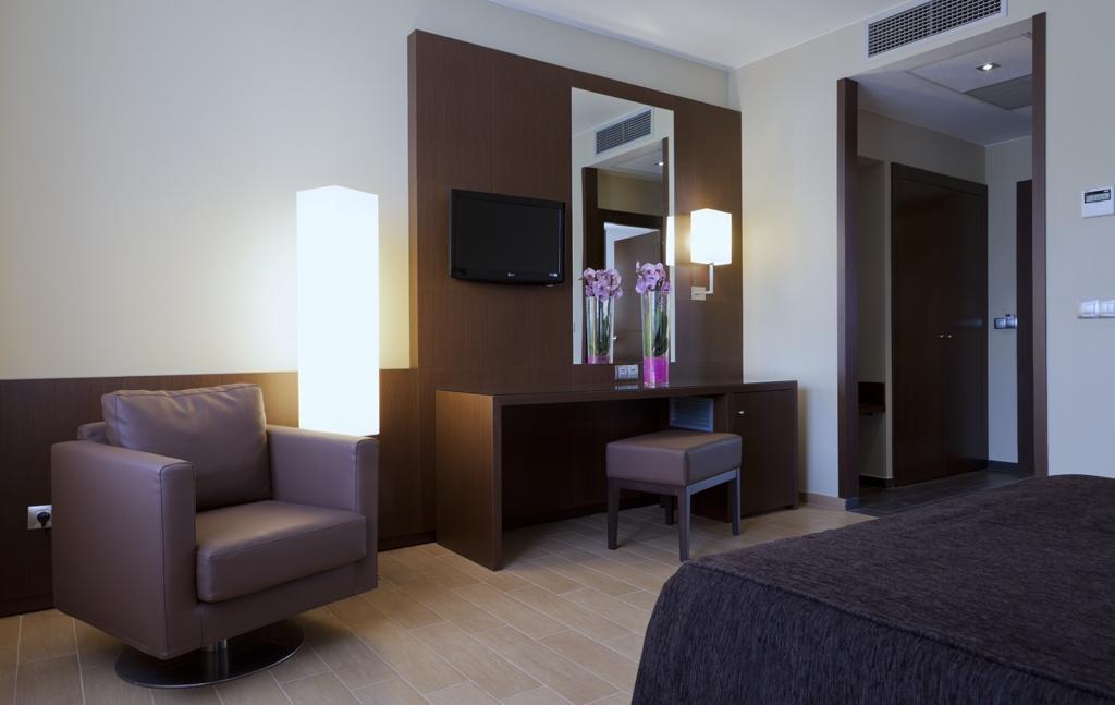 Hotel Ciudad De Alcañiz Extérieur photo