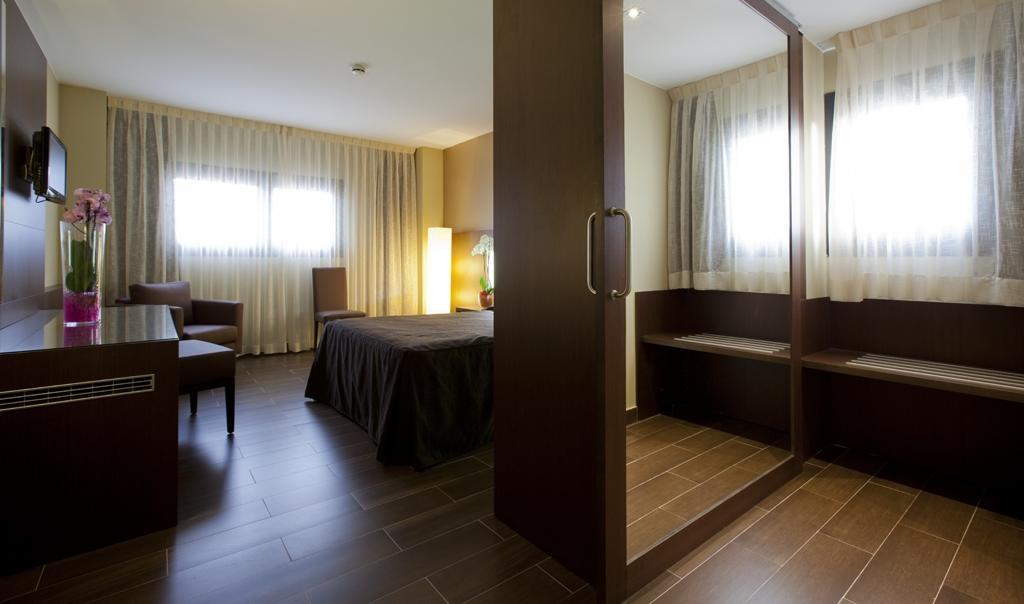 Hotel Ciudad De Alcañiz Extérieur photo